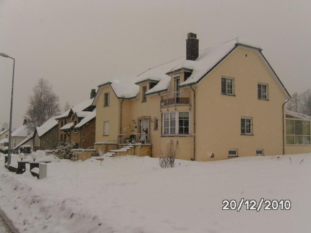 B&B De Boerderij Berdorf Exterior foto